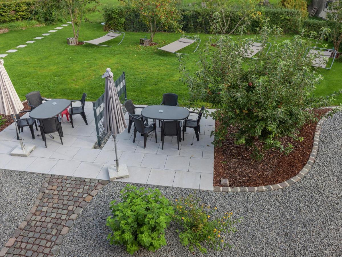 Lovely Modern Apartment With Private Terrace Ellscheid Екстериор снимка