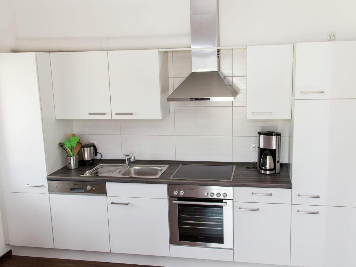 Lovely Modern Apartment With Private Terrace Ellscheid Екстериор снимка