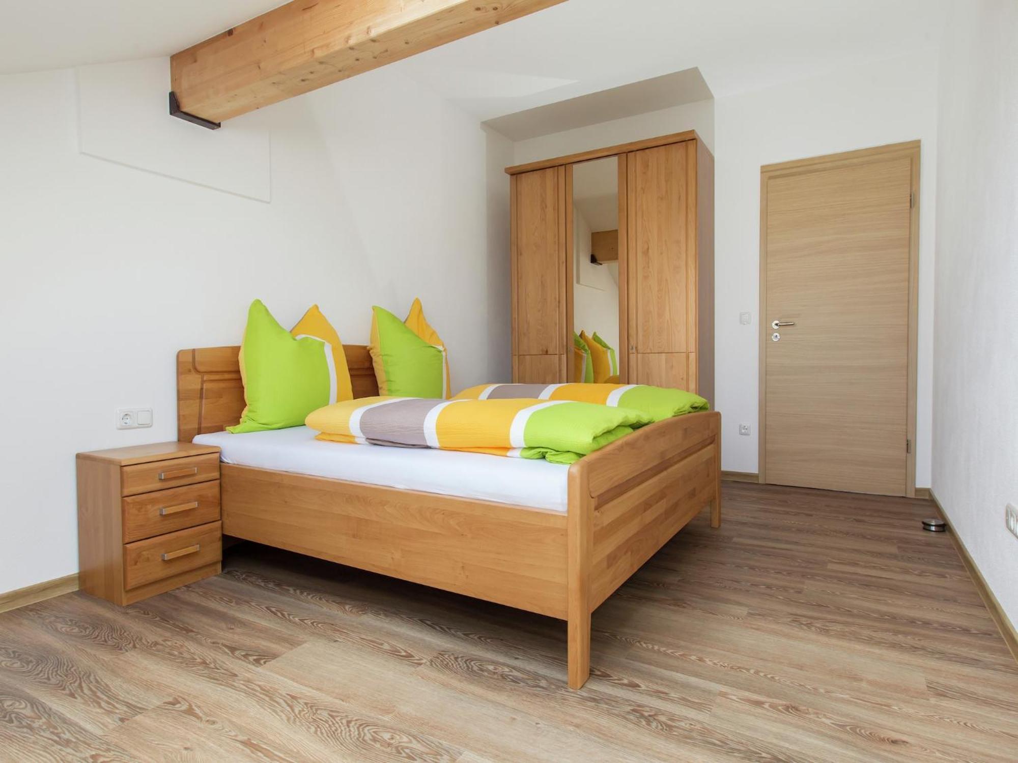 Lovely Modern Apartment With Private Terrace Ellscheid Екстериор снимка